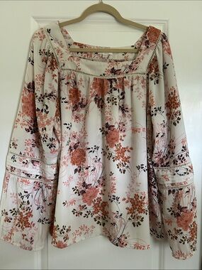 Lauren Conrad Floral Blouse